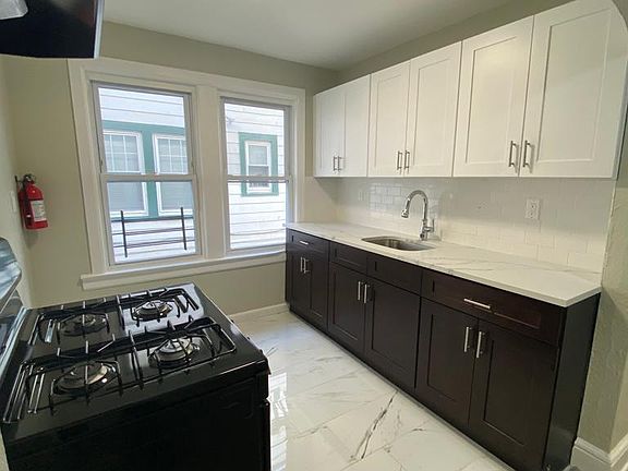 2nd image of 205 Shepard Ave #1L