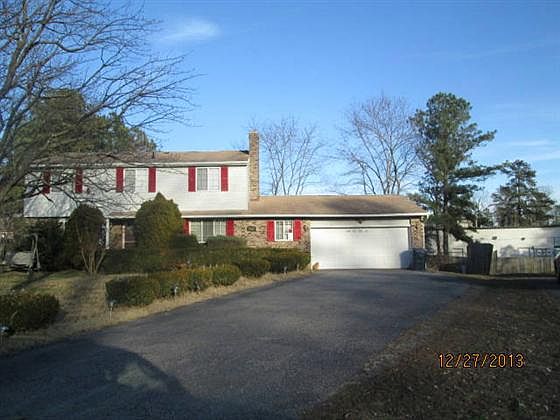 1st image of 2700 Timberline Ct