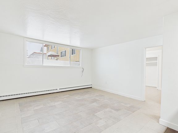 4th image of 829 17th Ave APT 147