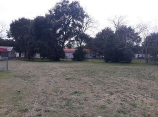 20 Cherry St, Barnwell, SC 29812
