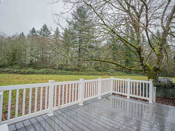 4th image of 21201 NE 58th St