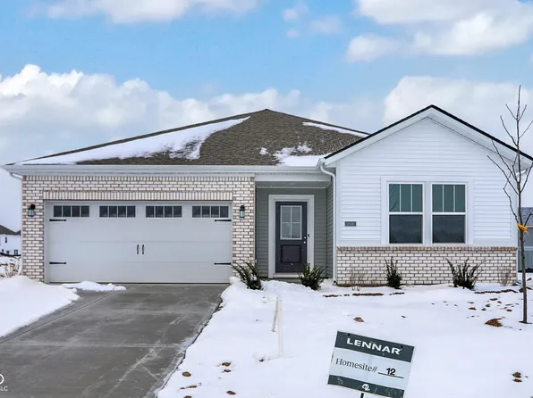 2046 Foothill Dr, Greenfield, IN 46140