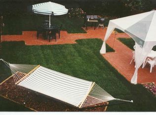 481A Willow Rd, Menlo Park, CA 94025