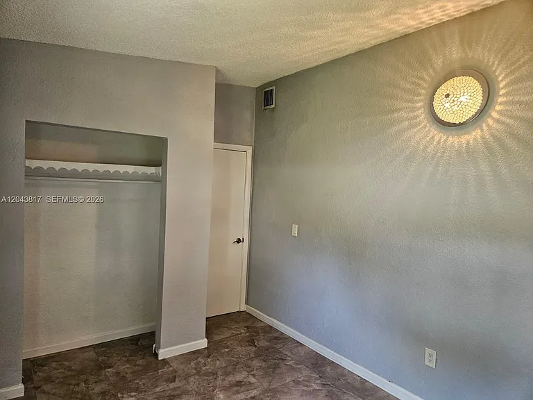 11000 SW 219th St — Photo 6