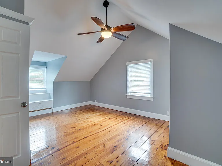 712 Freeman St — Photo 25