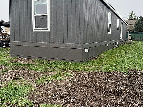 view from right side. 