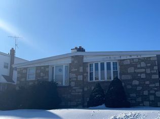 9009 Brous Ave, Philadelphia, PA 19152