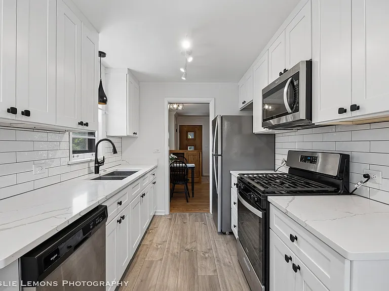 4089 Western Ave — Photo 5