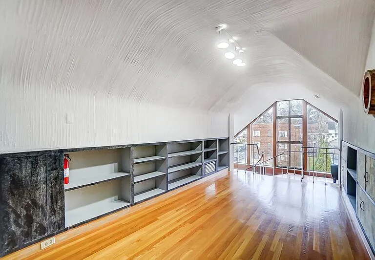 2881 Observatory Ave #2 — Photo 48