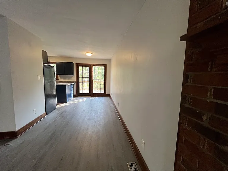 4905 Coral Ridge Ct #B — Photo 6