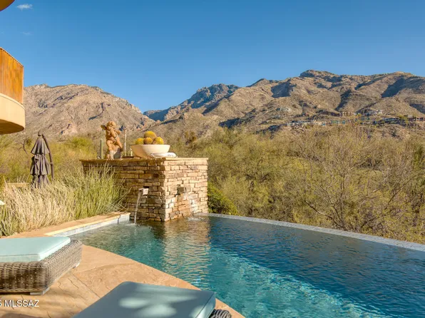 6350 N Whaleback Pl, Tucson, AZ 85750