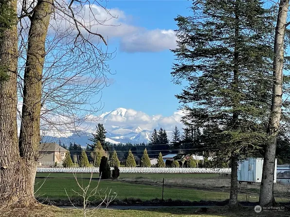 380 E Pole Road #22, Lynden, WA 98264