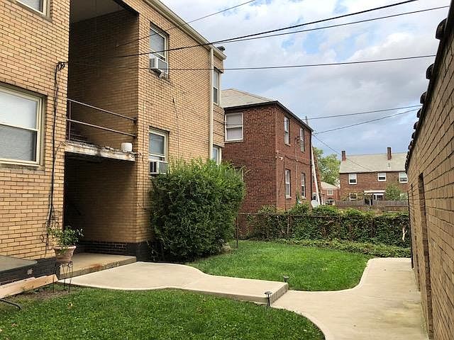 Rear Yard