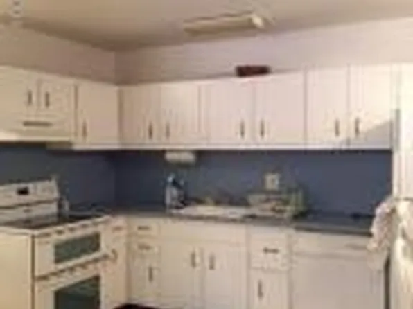 52 John St, Englewood Cliffs, NJ 07632