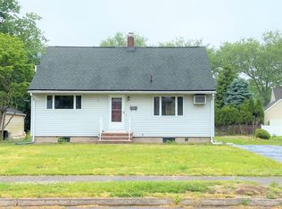 479 Berkshire Rd, Ridgewood, NJ 07450