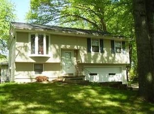 3108 Clearwater St NW, Warren, OH