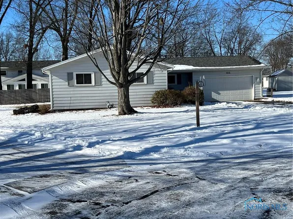 104 Northfield Ave, Defiance, OH 43512