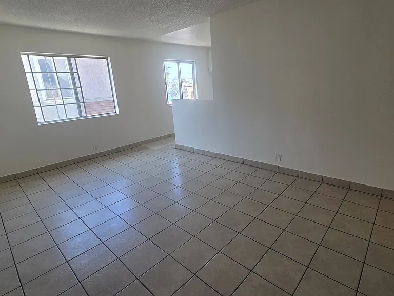 9553 Compton Ave #3 — Photo 6