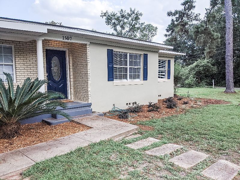 1st image of 1507 Dacron Dr #302