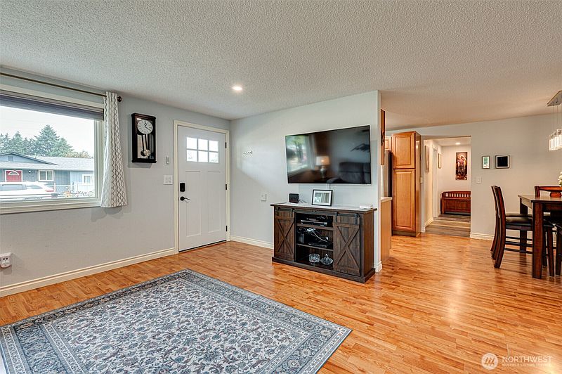 4th image of 353 Shear Street SW