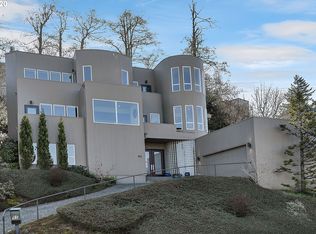 92 Garibaldi St, Lake oswego, OR 97035