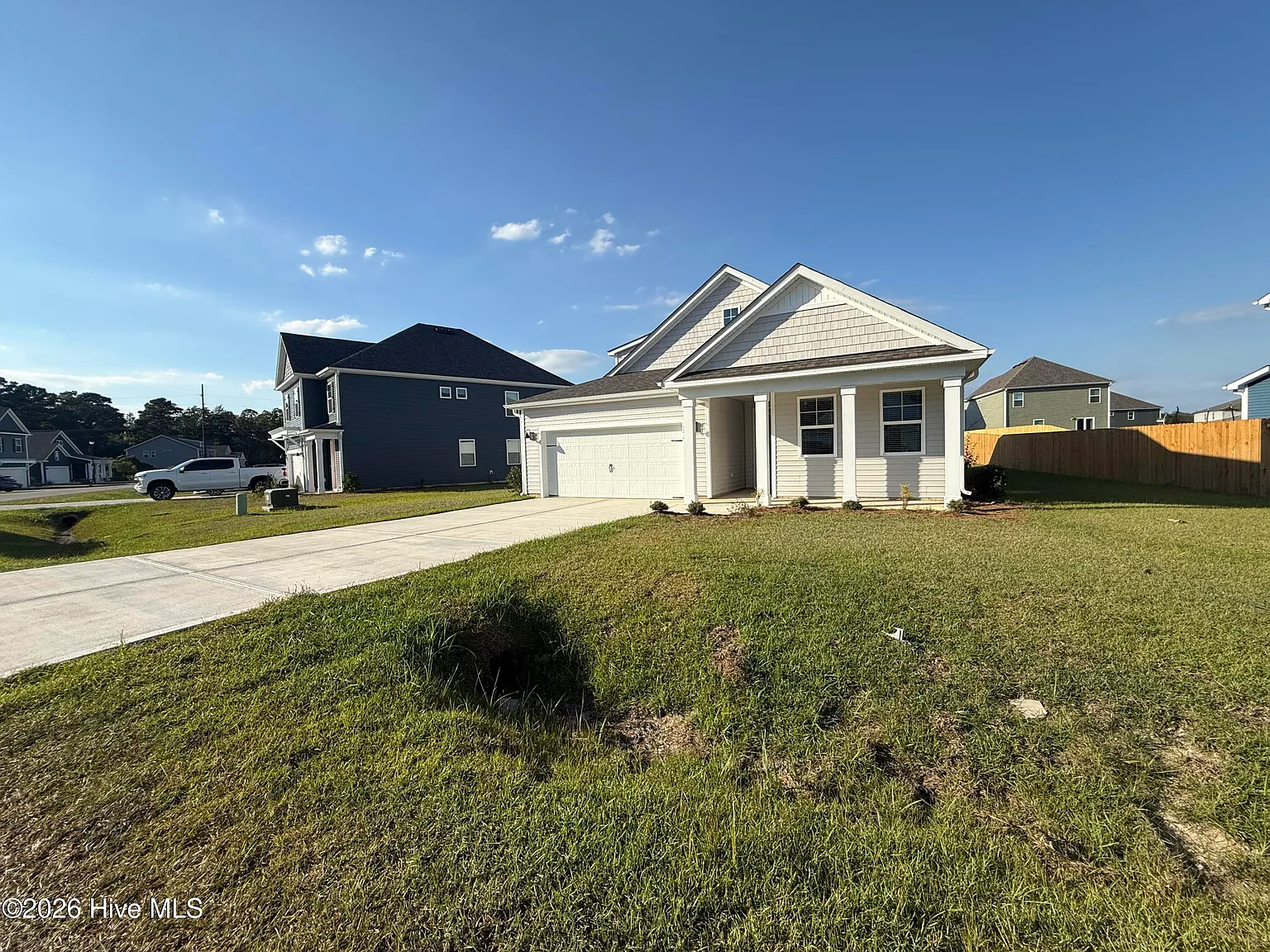 3 bed, 2.0 bath, 2092 sqft, $2,500 — Photo 3
