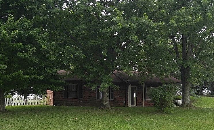 1st image of 114 Dana Dr