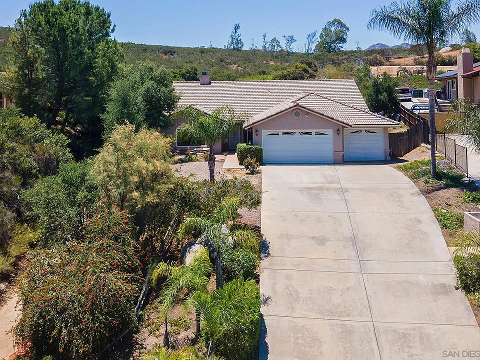 1st image of 25151 Hereford Dr