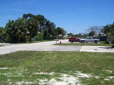 5th image of 4742 Kelmar Dr