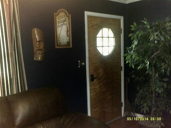 2nd image of 429 Ashland St