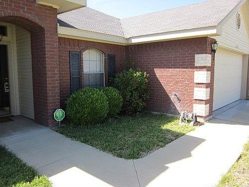 2nd image of 2708 Hezekiah Dr