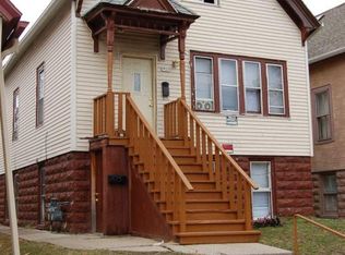 2363 S 9th St, Milwaukee, WI 53215