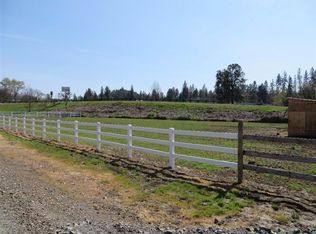 100 Garden Row, Gold Hill, OR 97525