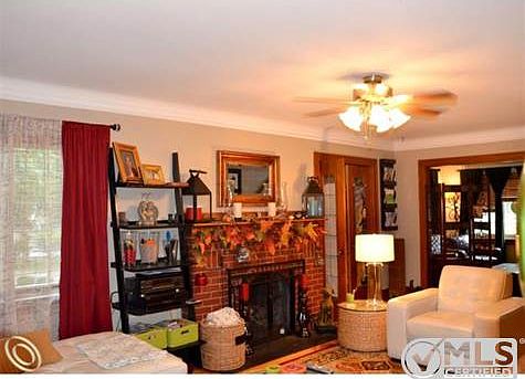 Family Room to Study Area.jpg
