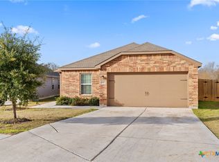 337 Crescent Park Dr, Jarrell, TX 76537