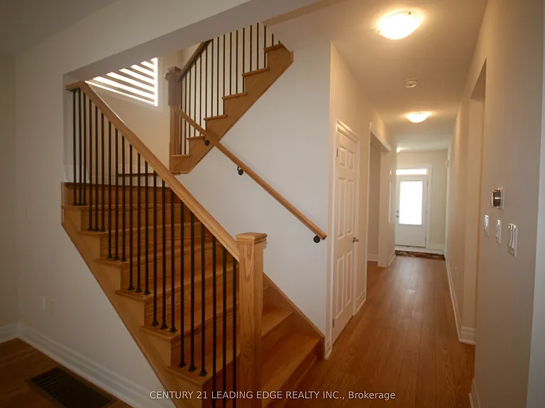39 Ed Ewert Ave — Photo 6