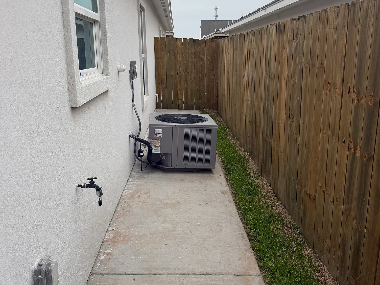 2 bed, 934 sqft, $1,200 — Photo 4