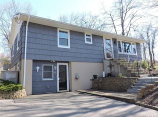 6 John St, New Milford, CT 06776