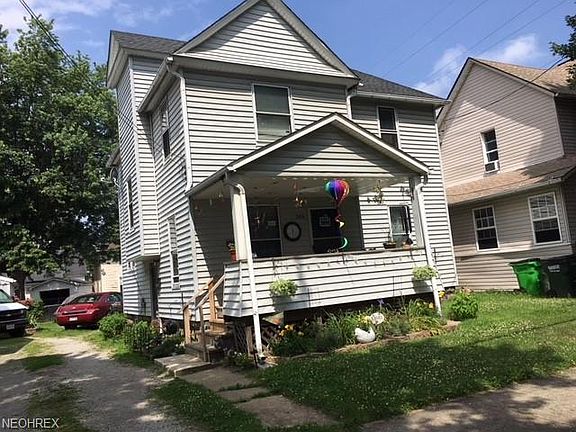 2nd image of 286 5th St NW