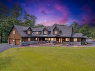 2285 Green Rd, Tobyhanna, PA 18466