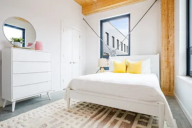 Rented by Living New York