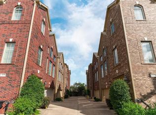1117 Saint Agnes St APT F, Houston, TX 77030