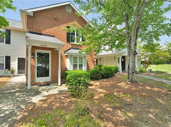 2nd image of 9468 S Vicksburg Park Ct
