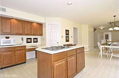 5th image of 15155 Stillfield Pl