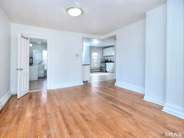 56 Franklin St — Photo 11