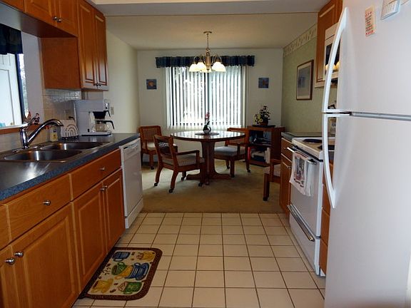 5th image of 3 Buck Cir