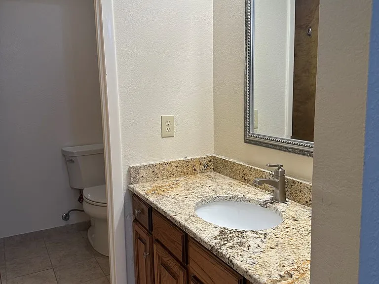 1900B W Lane Dr — Photo 12