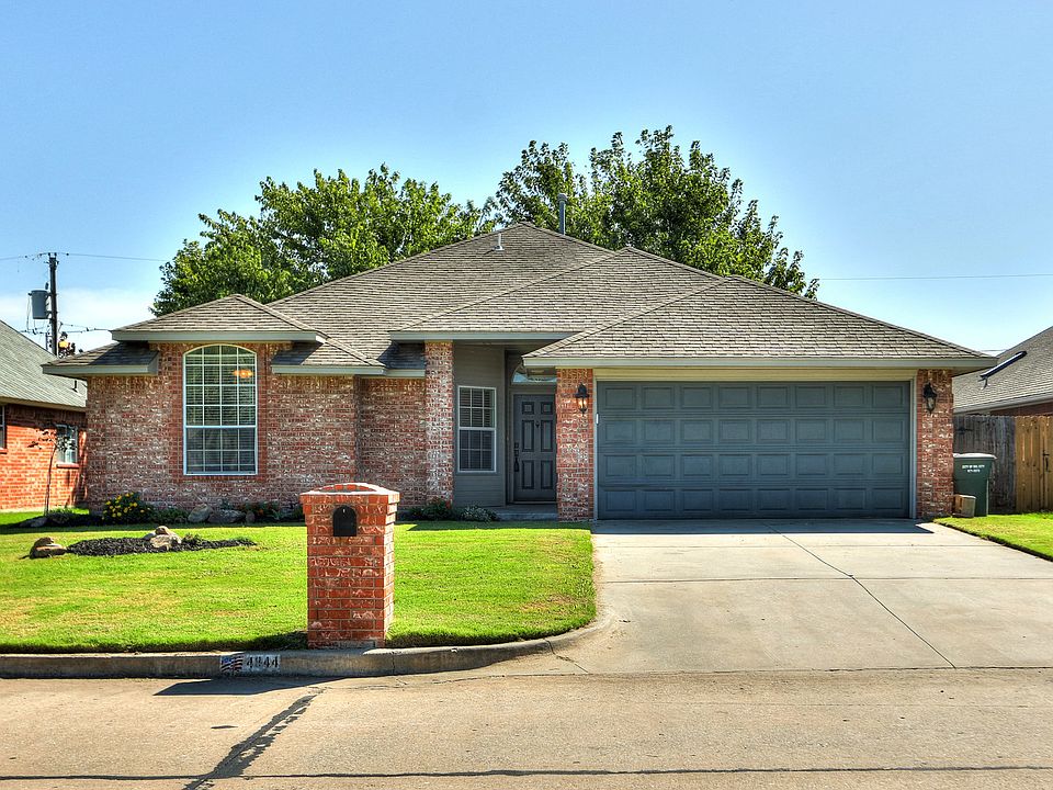 1st image of 4844 Del Aire Dr