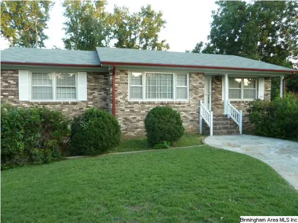 2440 Coronado Dr, Birmingham, AL 35226