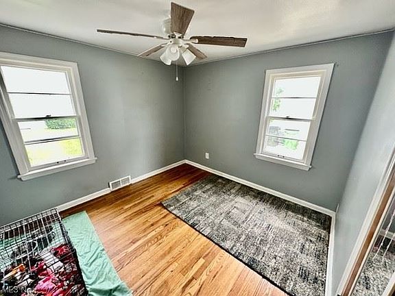 5th image of 2031 Campus Rd